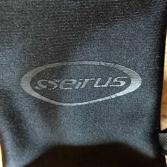 Seirus All Weather Gloves - Picture 2 of 8